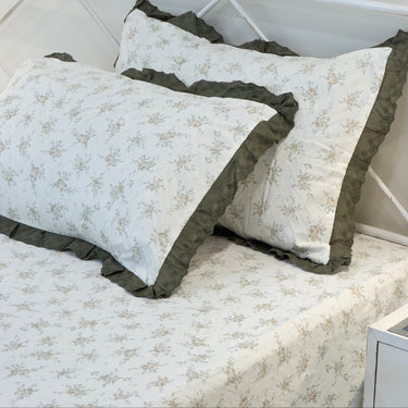 Champagne Rose Soft Cotton Feel Double Bed Bedsheet Set with Lace Detailed Pillow Covers (250 x 270 cm) | pillow view