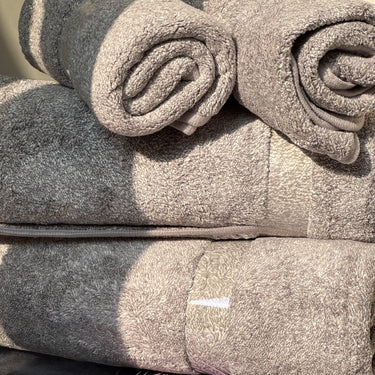 Charcoal Grey Luxury Towel Gift Set closeup view