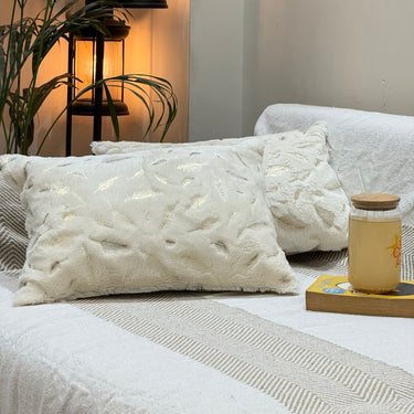 Cream Soft Faux Fur Center Cushion Cover – creative view