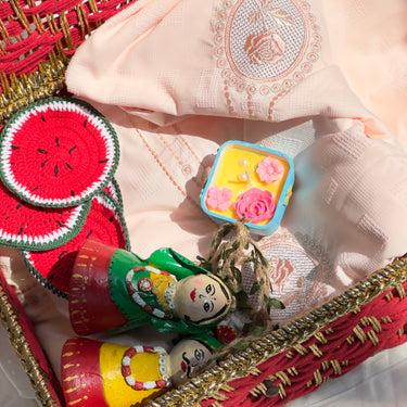 Diwali Special Hamper – Pink Embroidered Bedsheet | overall hamper image