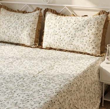 Floral Print 400TC Cotton Bedsheet with brown lace | King Size | full view