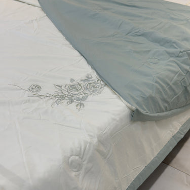 Floral Reversible Embroidered AC Comforter | Double | reversible view