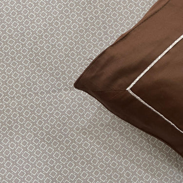 Geometric Taupe & Brown 400 TC Cotton Bedsheet Set closeup view