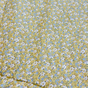 Granny Style Yellow Vintage Floral Comforter | focus view