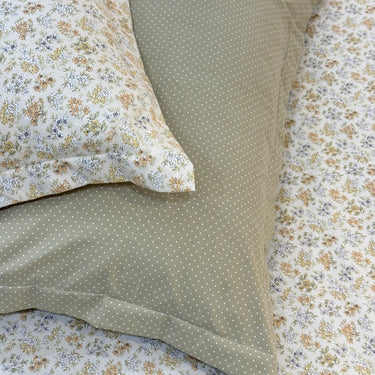 Green Floral with Polka King Size 5 piece Bedsheet Set | 4 pillow covers | top view 