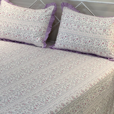 Gulpatri Lilac Print 400TC Cotton Bedsheet with brown lace | King Size | full view