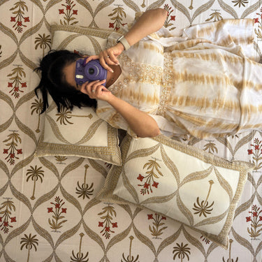 Handblocked Palm & Floral Pure Cotton Bedsheet | creative view