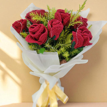 Handmade Crochet Rose Bouquet with LED Lights | focus view