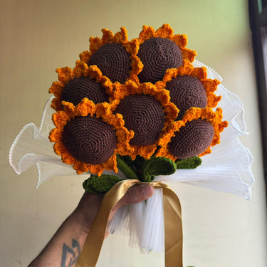 Handmade Crochet Sunflower (Set of 7) | Handcrafted Home Décor Flower Overall view