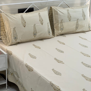 Ivory Gold Paisley Handblock 400TC Bedsheet| full view