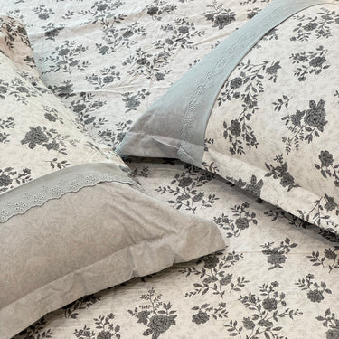 Light Grey Floral Soft Cotton Feel Double Bed Bedsheet Set with Lace Detailed Pillow Covers (250 x 270 cm) | lace view