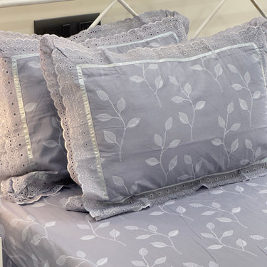 Mauve Leaf Pattern Double Lace 400TC Bedsheet | front view