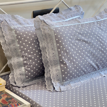 Mauve Polka Dot Double Lace 400TC Cotton Bedsheet | pillow view