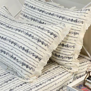 Midnight Soft Cotton Feel Double Bed Bedsheet Set with Lace Detailed Pillow Covers (250 x 270 cm) | pillow view