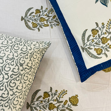 Neel Phool Handblock Print  400 TC Pure Cotton Handcked Bedsheet (King Size) | top view