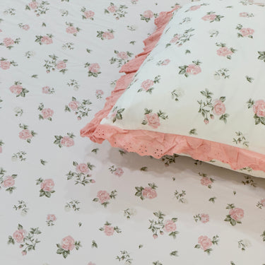 Peach Rose Soft Cotton Feel Double Bed Bedsheet Set with Lace Detailed Pillow Covers (250 x 270 cm) |focus view