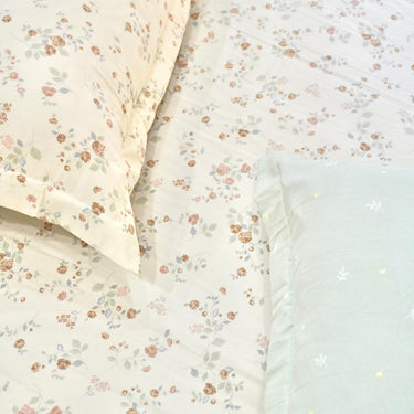 Rose & Soft Green King Size Bedsheet Set (5 Pieces) with 4 Pillow Covers creative view