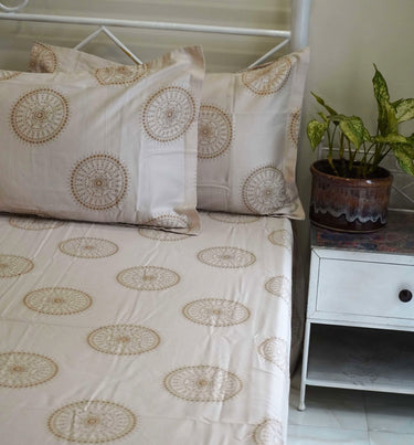 coffee mandala motif 600tc cotton bedsheet | corner view