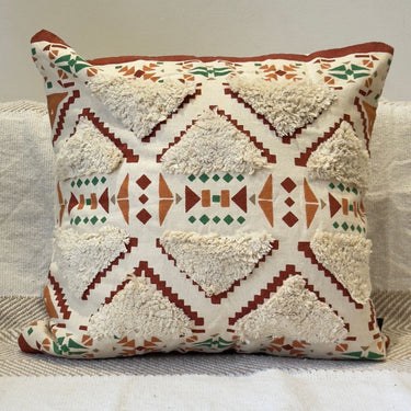 geometric tufted cushion cover | Front View 